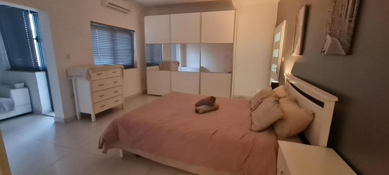 La Casa Cartago Apartment St. Paul's Bay Luaran gambar